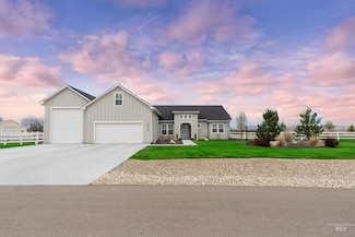 24696 Regal Rd, Middleton, ID 83644