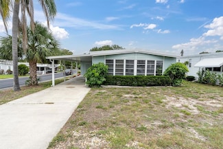11 Palm Forest Dr, Largo, FL 33770