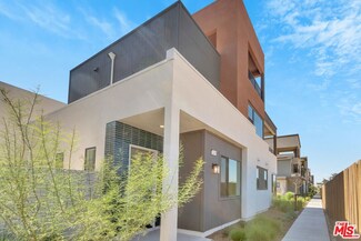 26887 Goldfinch Ln, Valencia, CA 91355