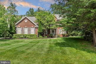 9053 John Sutherland Ln, Lorton, VA 22079
