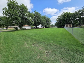 252 E El Camino Real, Weatherford, TX 76087