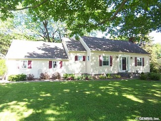 6104 County Line Rd, Ontario, NY 14519