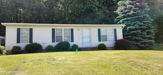 823 Myers Rd, East Freedom, PA 16637