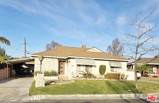 7421 Ivo St, Downey, CA 90240