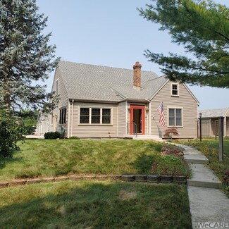 13957 Lima St, Wapakoneta, OH 45895