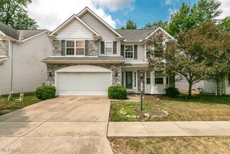 6680 Nantucket Ln, Cleveland, OH 44130
