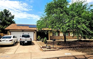 2142 W Kerry Ln, Phoenix, AZ 85027