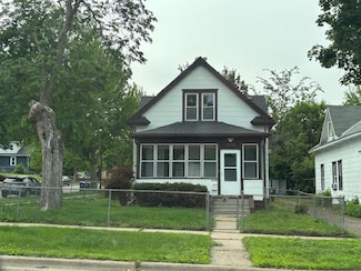 1173 Matilda St, Saint Paul, MN 55117