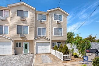 112 Quintard St, Staten Island, NY 10305