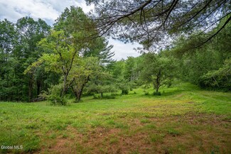 237 Bates Rd, Cambridge, NY 12816