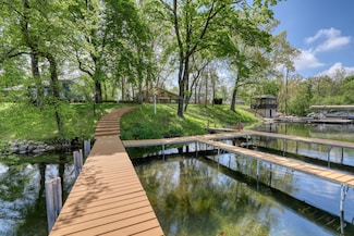 N9219 S Shore Dr, East Troy, WI 53120