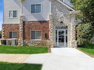 6255 Beechtree Dr Unit 5304, West Des Moines, IA 50266