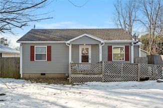 804 N Pleasant St, Springdale, AR 72764
