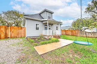 983 N Main St, Bentonville, AR 72712