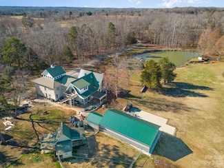 243 Jarab Hill Ln, Statesville, NC 28625