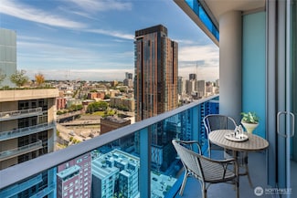 737 Olive Way Unit 2703, Seattle, WA 98101