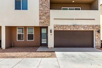 2000 N 36th St Unit 19, Phoenix, AZ 85008