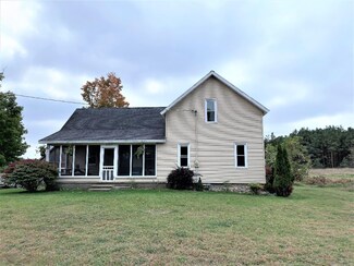 1313 W Lever Rd, Hart, MI 49420