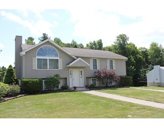 1 Pinewood Ln, Worcester, MA 01609