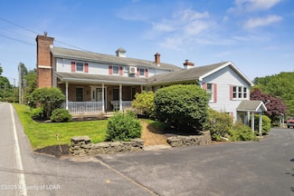 330 Huntsville Rd, Dallas, PA 18612