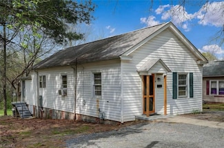 1411 Ridge Ave, Eden, NC 27288