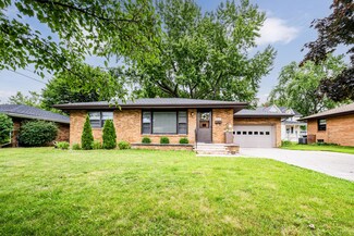 1507 Langley Ave, Saint Joseph, MI 49085