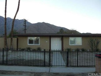 693 W Gateway Dr, Palm Springs, CA 92262
