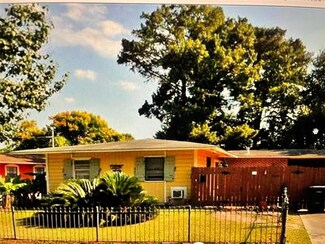 5036 Stephen Girard Ave, New Orleans, LA 70126