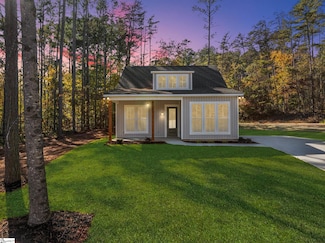 602 Dryden Dr, Westminster, SC 29693