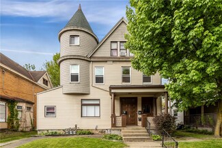2953 Zephyr Ave, Pittsburgh, PA 15204