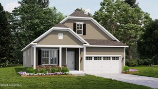 13 Magnolia Dr, Clifton Park, NY 12065