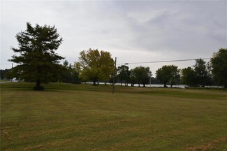 571 N Broadway, Kampsville, IL 62053