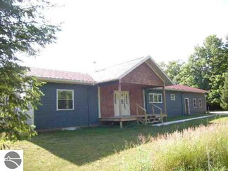 12721 S Amber Rose Trail, Empire, MI 49630