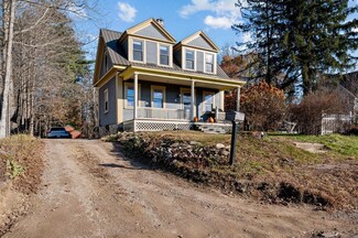 67 School St, Tilton, NH 03276