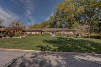 15 Metcalf Dr, Belleville, IL 62223