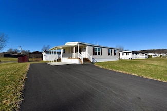 34 Leto Ln, Johnstown, NY 12095