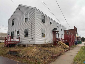 104 E Cleveland St, Marshfield, WI 54449