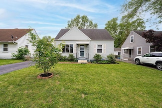 831 E Longview Ave, Columbus, OH 43224