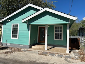 105 El Fledo Ct, San Antonio, TX 78210