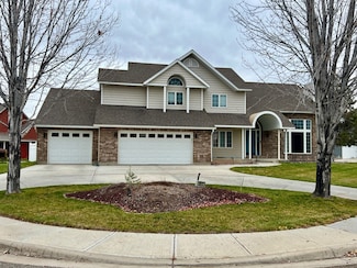 2917 Yellowstone Ave, Worland, WY 82401