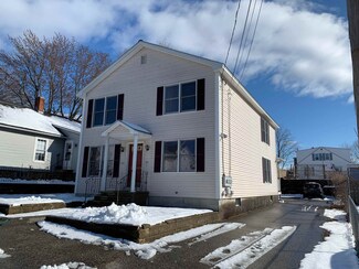 551 Dix St, Manchester, NH 03103