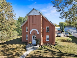 316 2nd St N, Delano, MN 55328