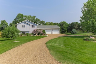 993 156th St, Hammond, WI 54015