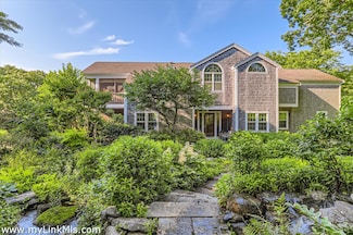 49 Gosnold's Way, Chilmark, MA 02535
