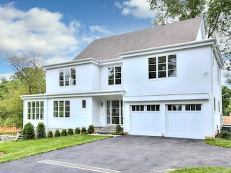 2 Webb Rd, Westport, CT 06880