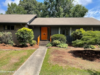 1106 Parkside Dr NW, Wilson, NC 27896