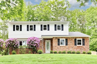 19 Verona Ct, New City, NY 10956