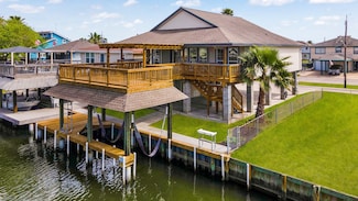 431 Pompano St, Hitchcock, TX 77563