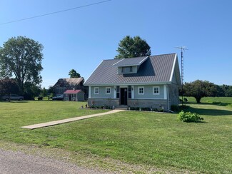 11819 W County Road 900 N, Gaston, IN 47342