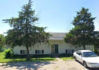 7221 N Moberly Dr Unit D, Columbia, MO 65202